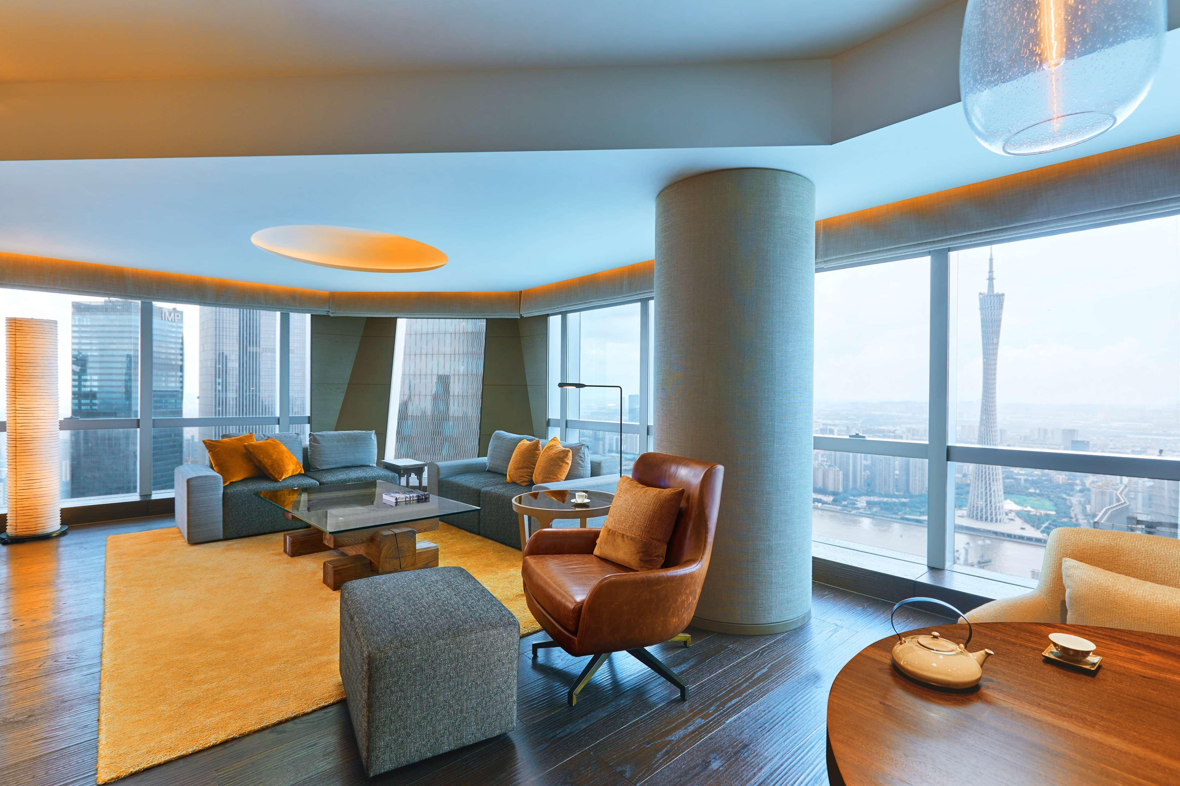 Отель Park Hyatt Гуанчжоу Экстерьер фото
