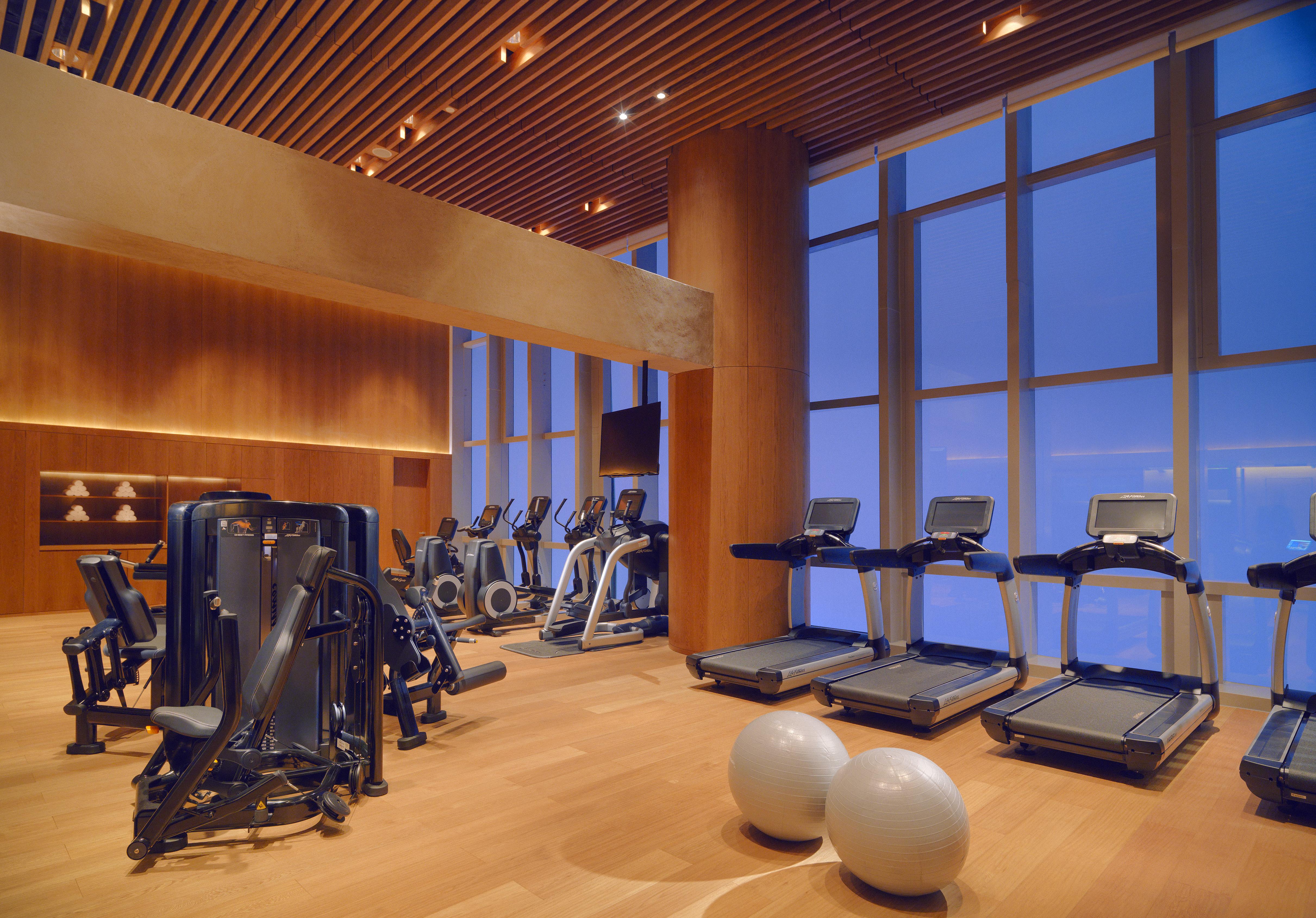 Отель Park Hyatt Гуанчжоу Экстерьер фото