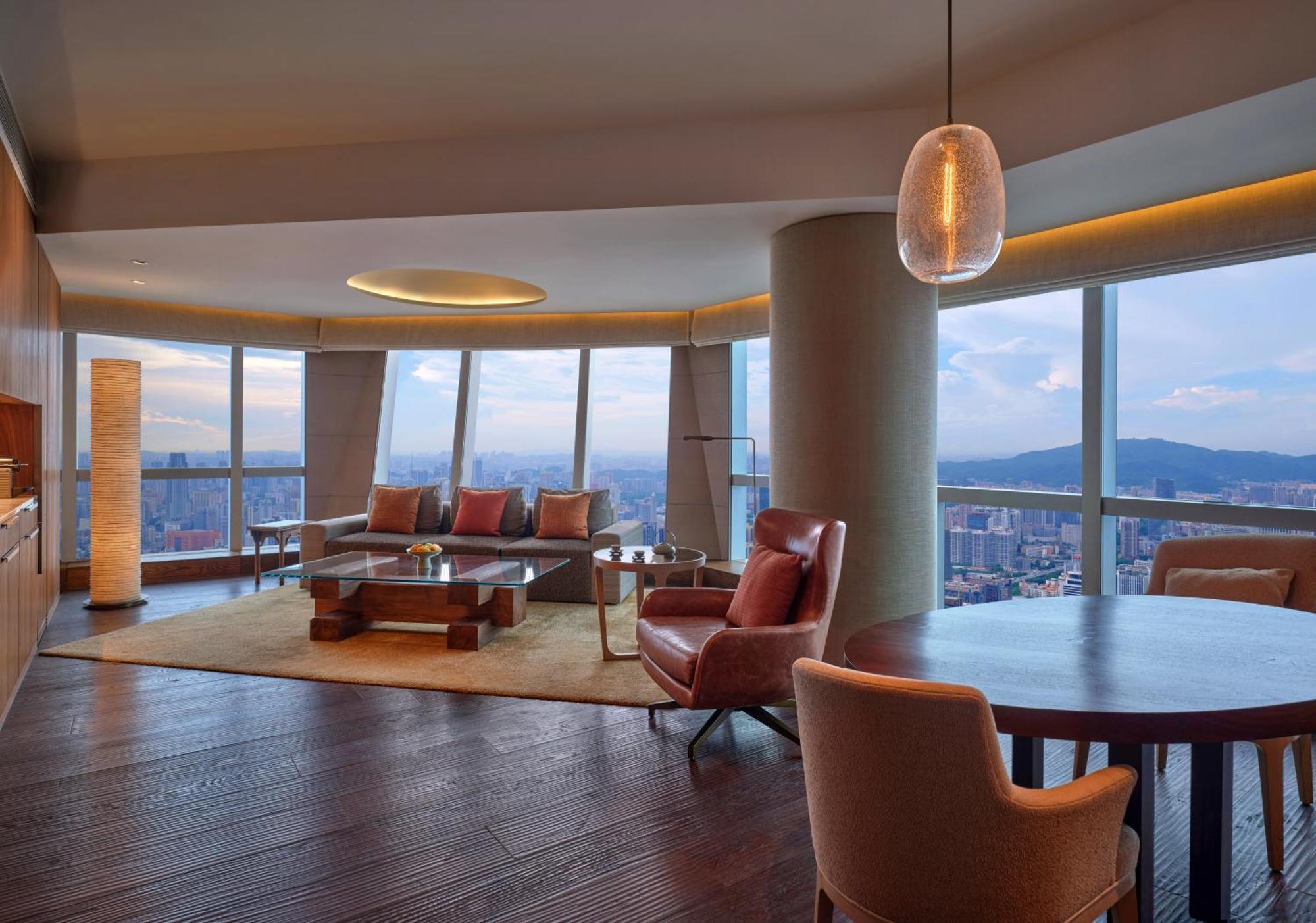 Отель Park Hyatt Гуанчжоу Экстерьер фото